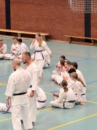 IMG-049